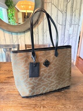 Nike Jordan Leather-Trim Patterned Tote Bag in Tan